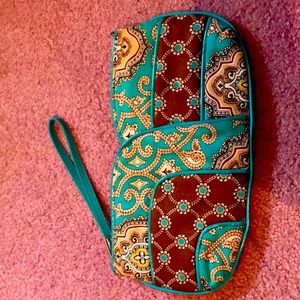 Vera Bradley wristband pocketbook size 11x5